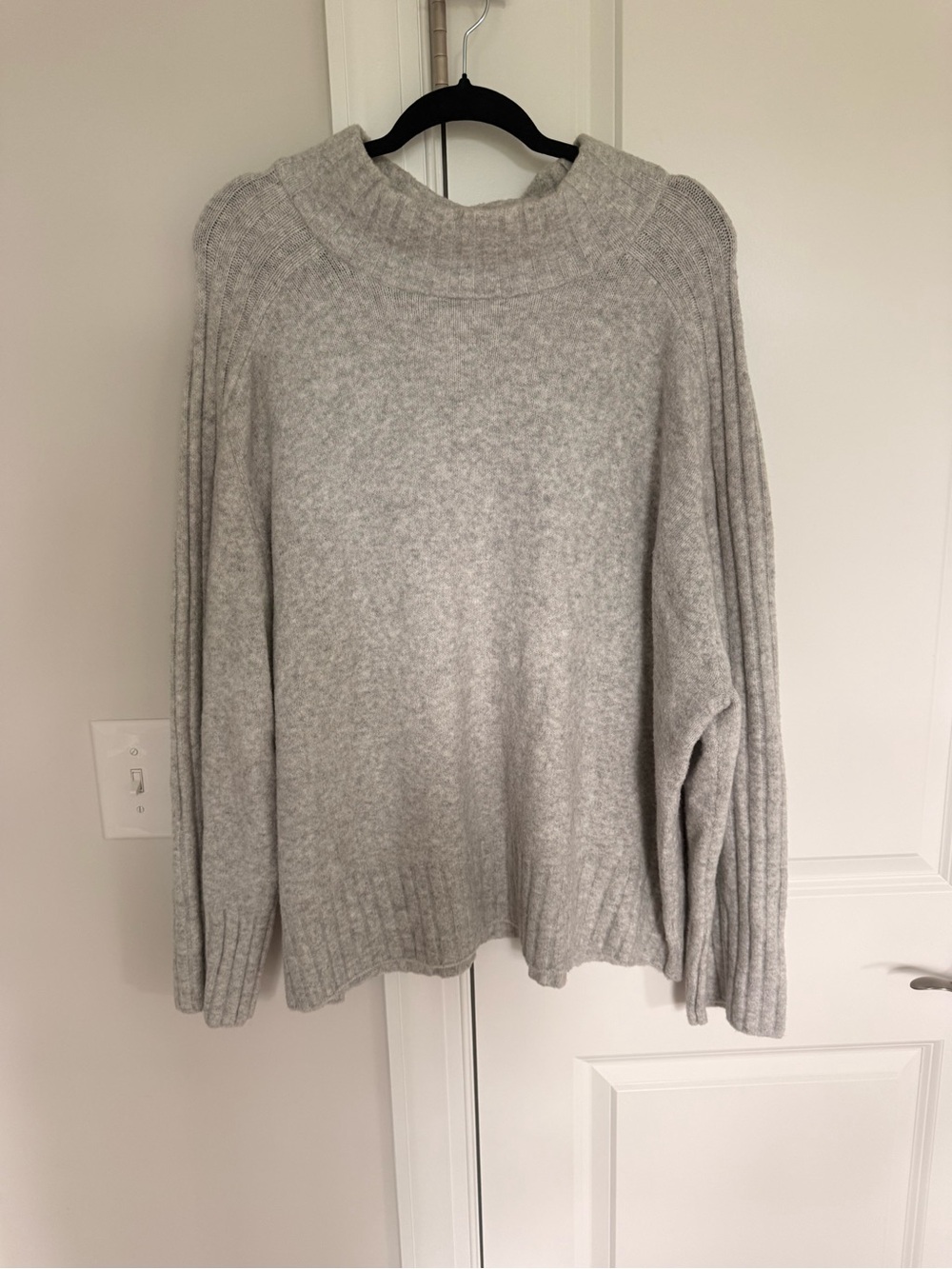 Ava & Viv Light Gray Turtleneck Sweater